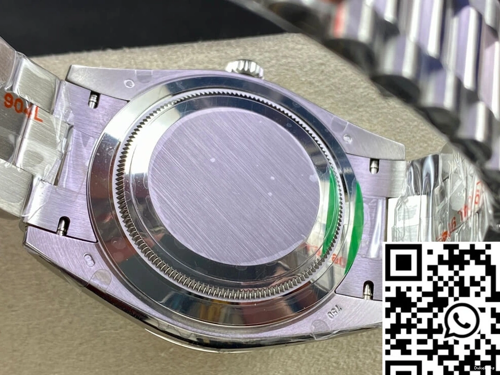 Factory Day EW Date Rolex M228236-0006 Dial Diamond-set 0417